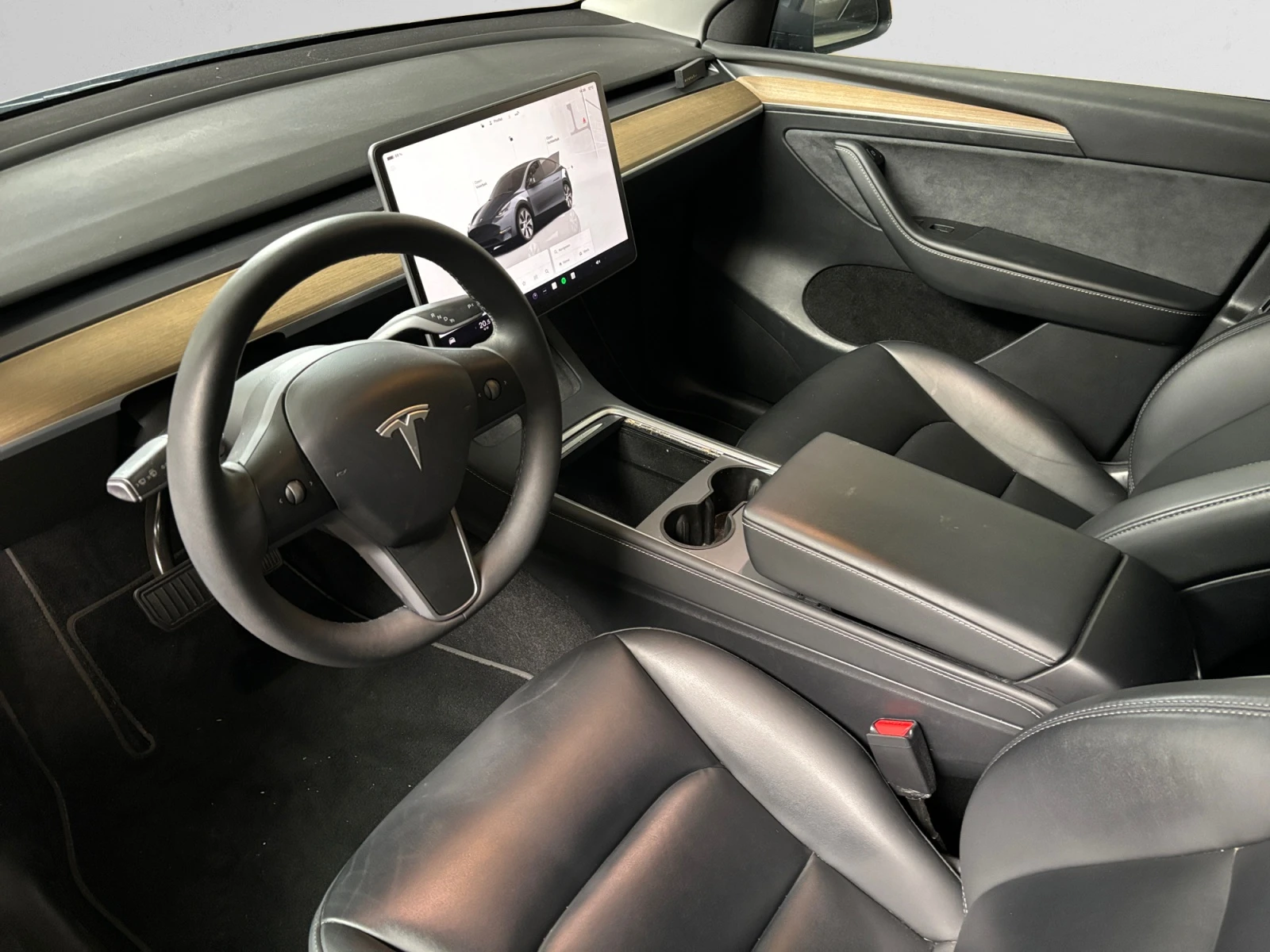 Tesla Model Y Standard Range 60 kWh Leather Navi LED , снимка 9 - Автомобили и джипове - 56369356