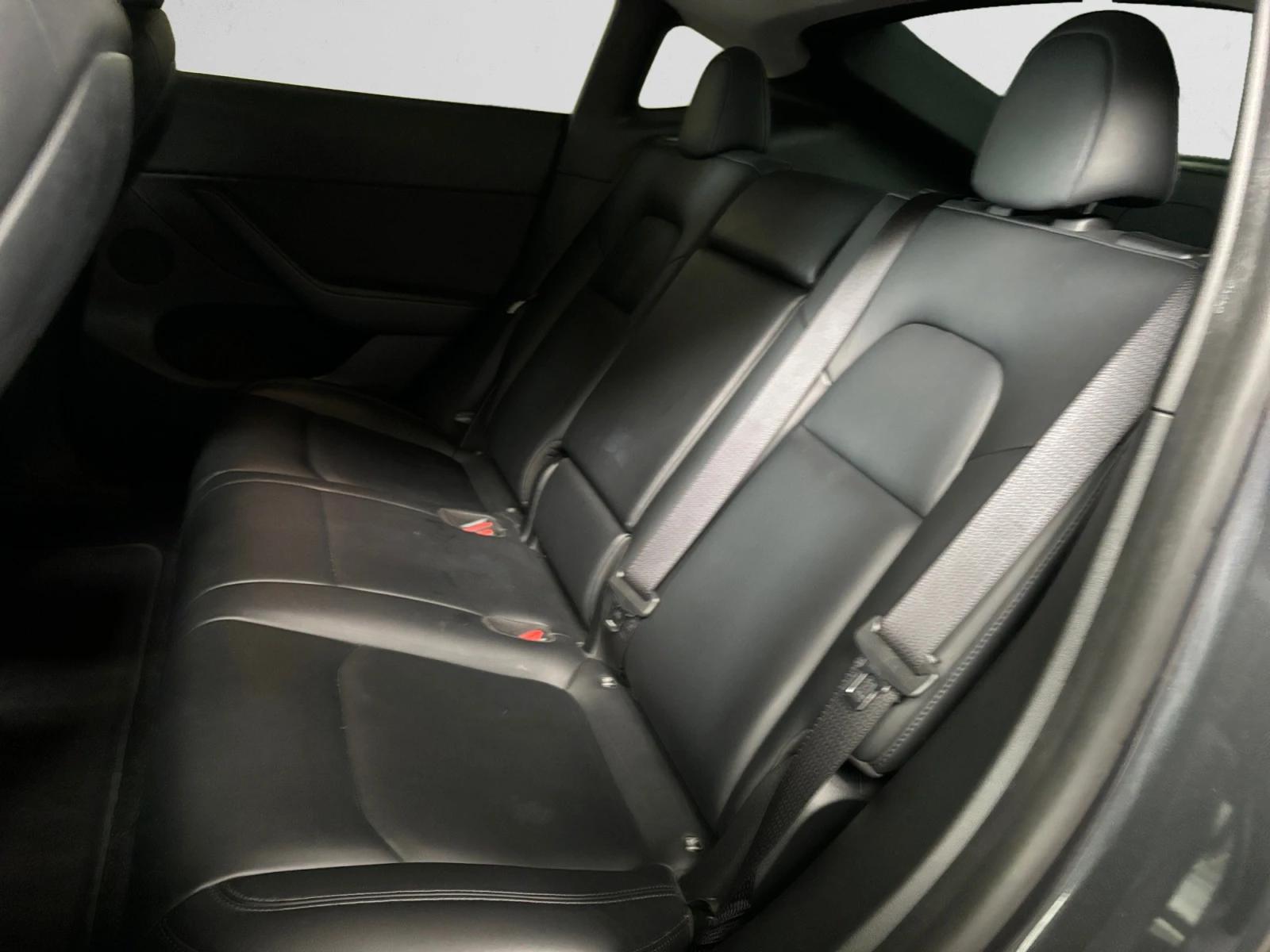 Tesla Model Y Standard Range 60 kWh Leather Navi LED , снимка 6 - Автомобили и джипове - 56369356