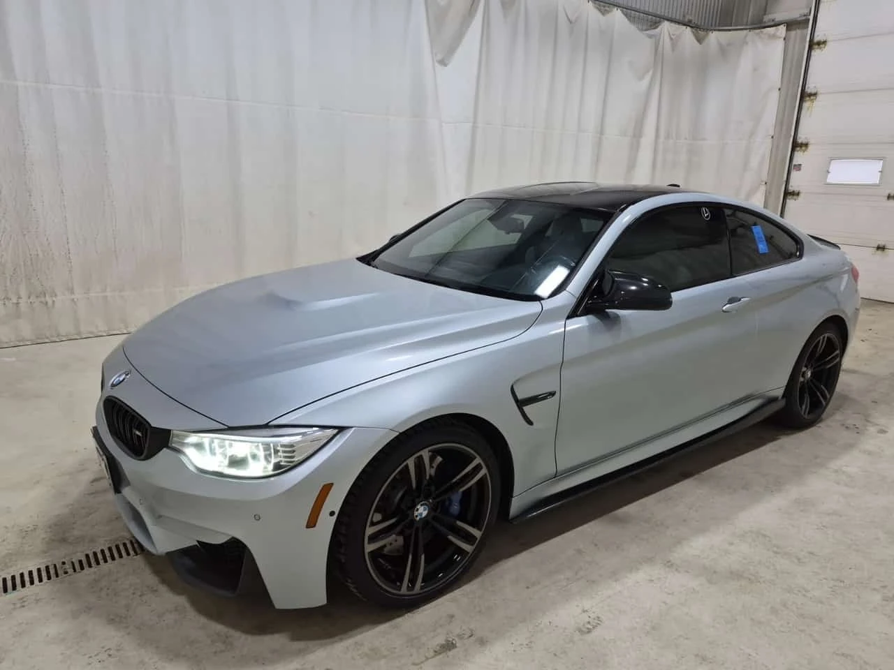 BMW M4 * 2DR CPE * CARFAX *  | Mobile.bg � ����������� 1
