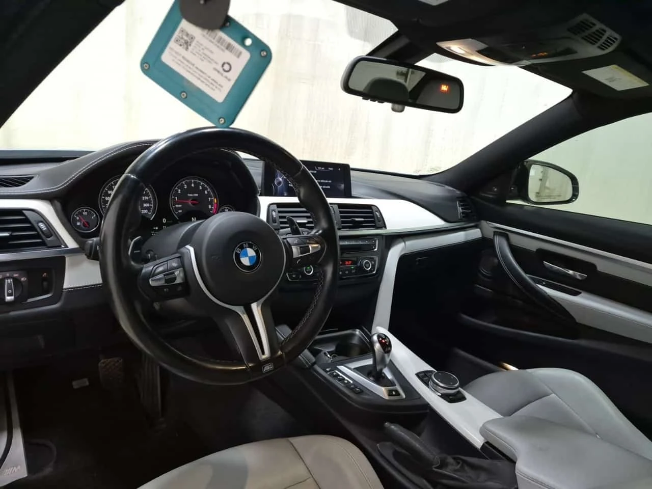 BMW M4 * 2DR CPE * CARFAX *  | Mobile.bg � ����������� 10