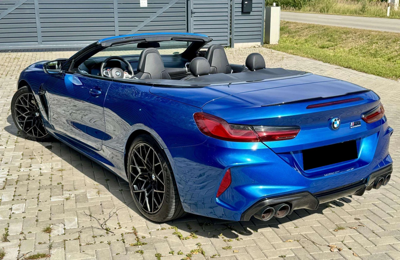BMW M8  Competition xDrive 4.4 V8 Carbon Package, снимка 2 - Автомобили и джипове - 56739395