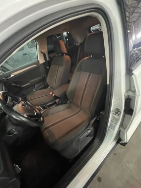 VW T-Roc 1.5/TSI/DSG/digital/камера/теглич/обслужена/, снимка 12