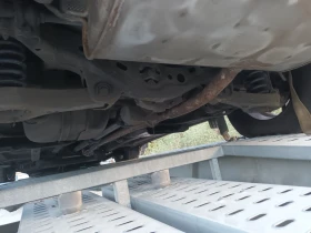 Hyundai IX35 2.0црди 4х4, снимка 8