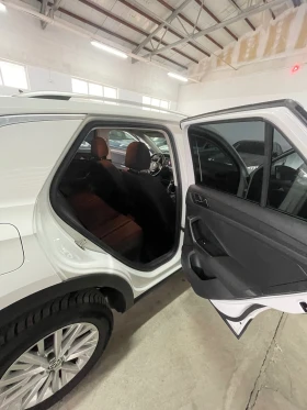 VW T-Roc 1.5/TSI/DSG/digital/камера/теглич/обслужена/ - 16900 € / 33053.53 лв. - 58026498 17