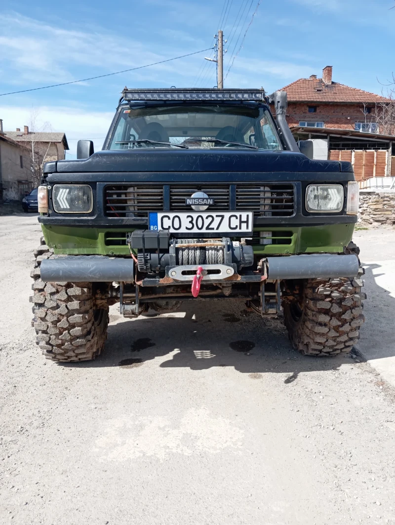 Nissan Patrol, снимка 1 - Автомобили и джипове - 49420931