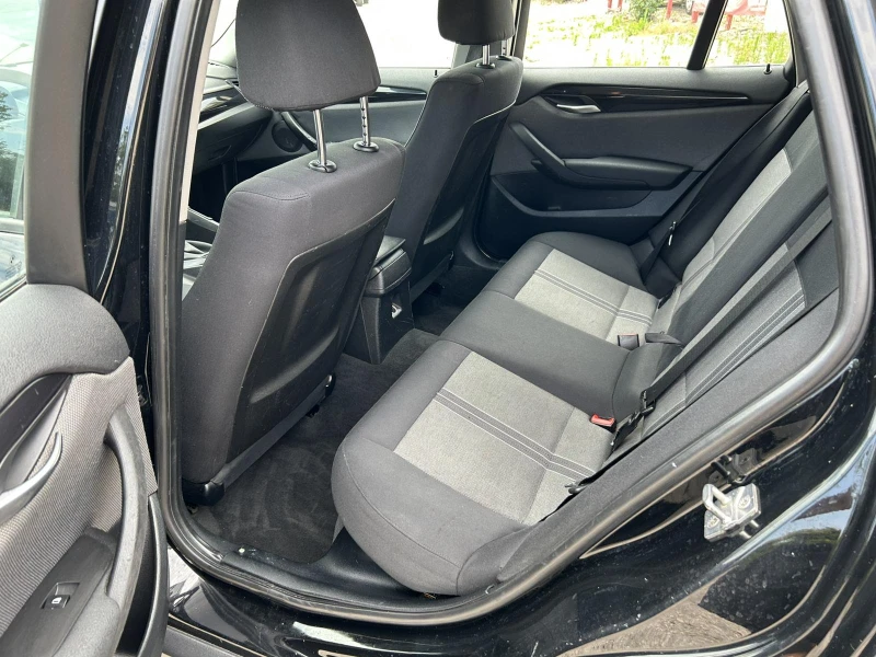 BMW X1 2.0D, снимка 13 - Автомобили и джипове - 51083563