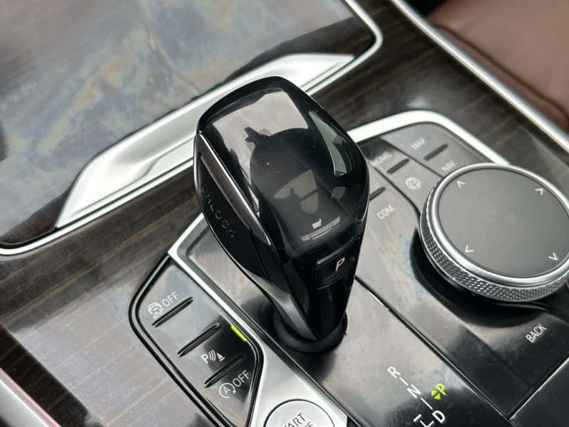 BMW X5 xDrive40i* ПАМЕТ* ПАНОРАМА* КАМЕРА* , снимка 10 - Автомобили и джипове - 53597196