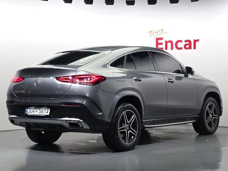 Mercedes-Benz GLE GLE400d 4MATIC Coupe| 330к.с.| ВКЛ.ТЕХНОТЕСТ, снимка 2 - Автомобили и джипове - 55573412