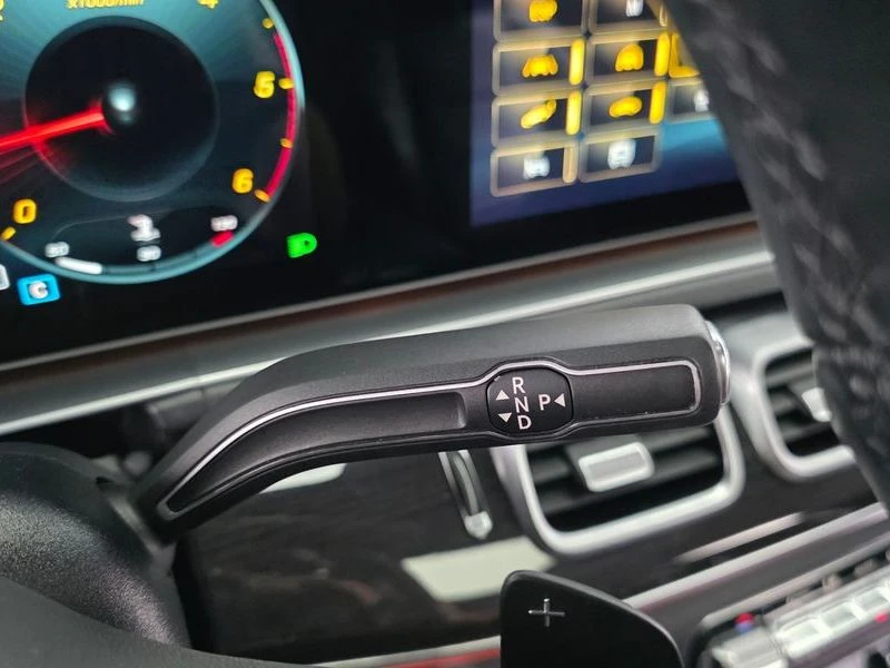 Mercedes-Benz GLE GLE400d 4MATIC Coupe| 330к.с.| ВКЛ.ТЕХНОТЕСТ, снимка 9 - Автомобили и джипове - 55573412