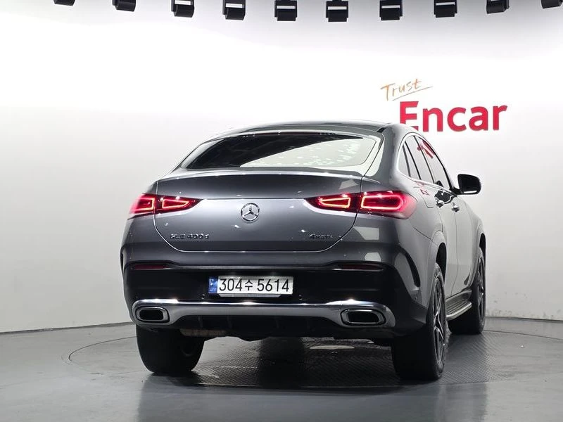 Mercedes-Benz GLE GLE400d 4MATIC Coupe| 330к.с.| ВКЛ.ТЕХНОТЕСТ, снимка 4 - Автомобили и джипове - 55573412