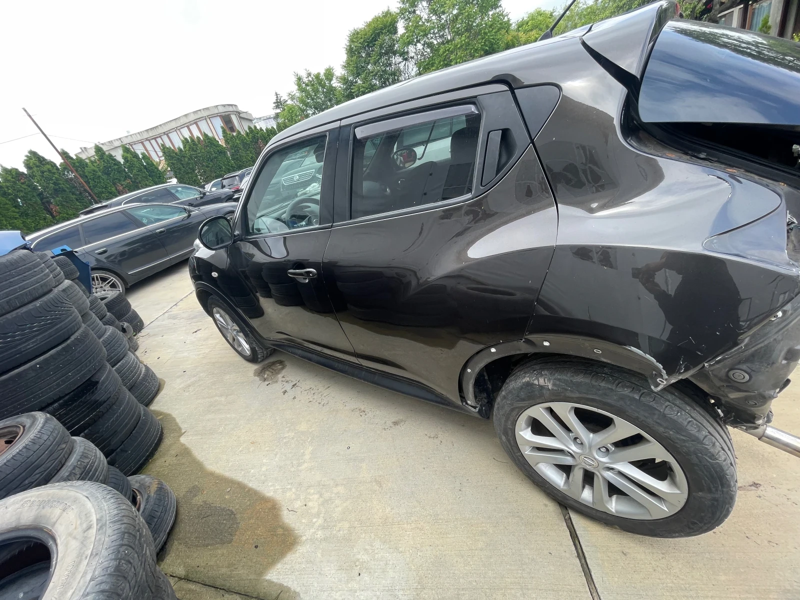Nissan Juke, снимка 6 - Автомобили и джипове - 20755434