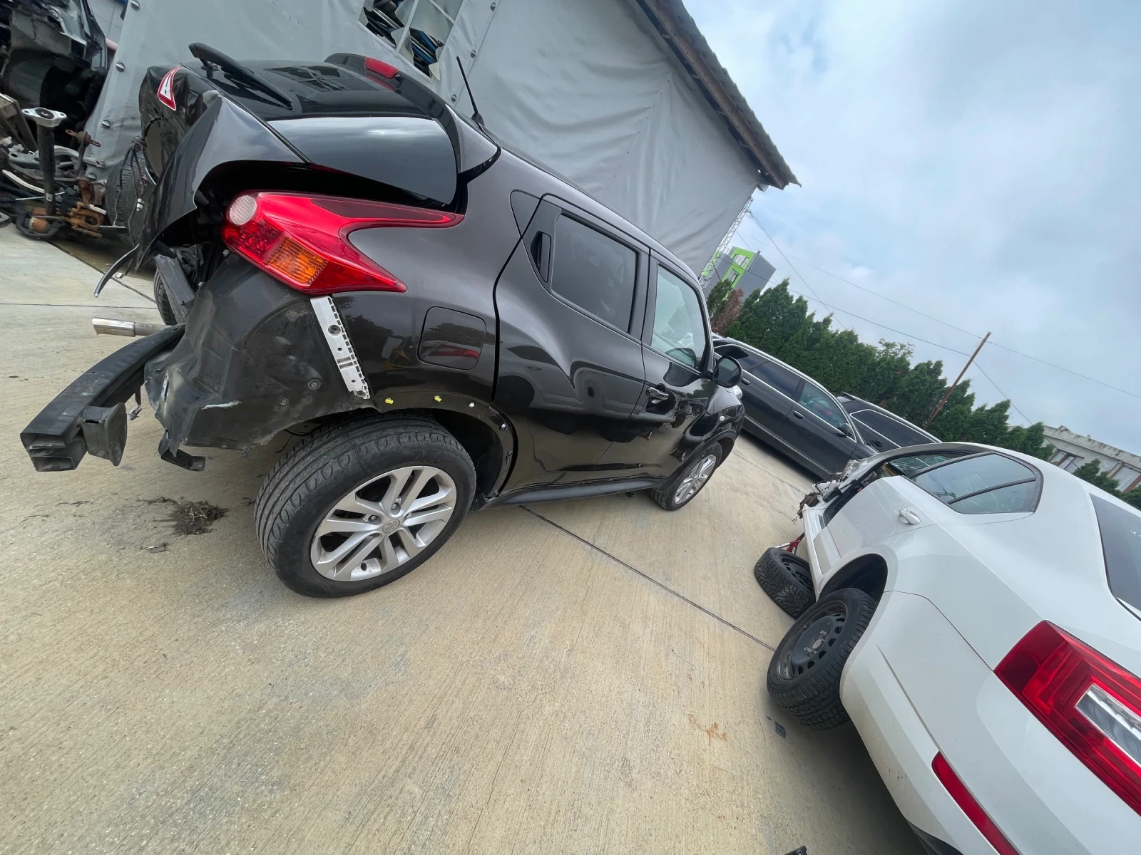 Nissan Juke, снимка 3 - Автомобили и джипове - 20755434
