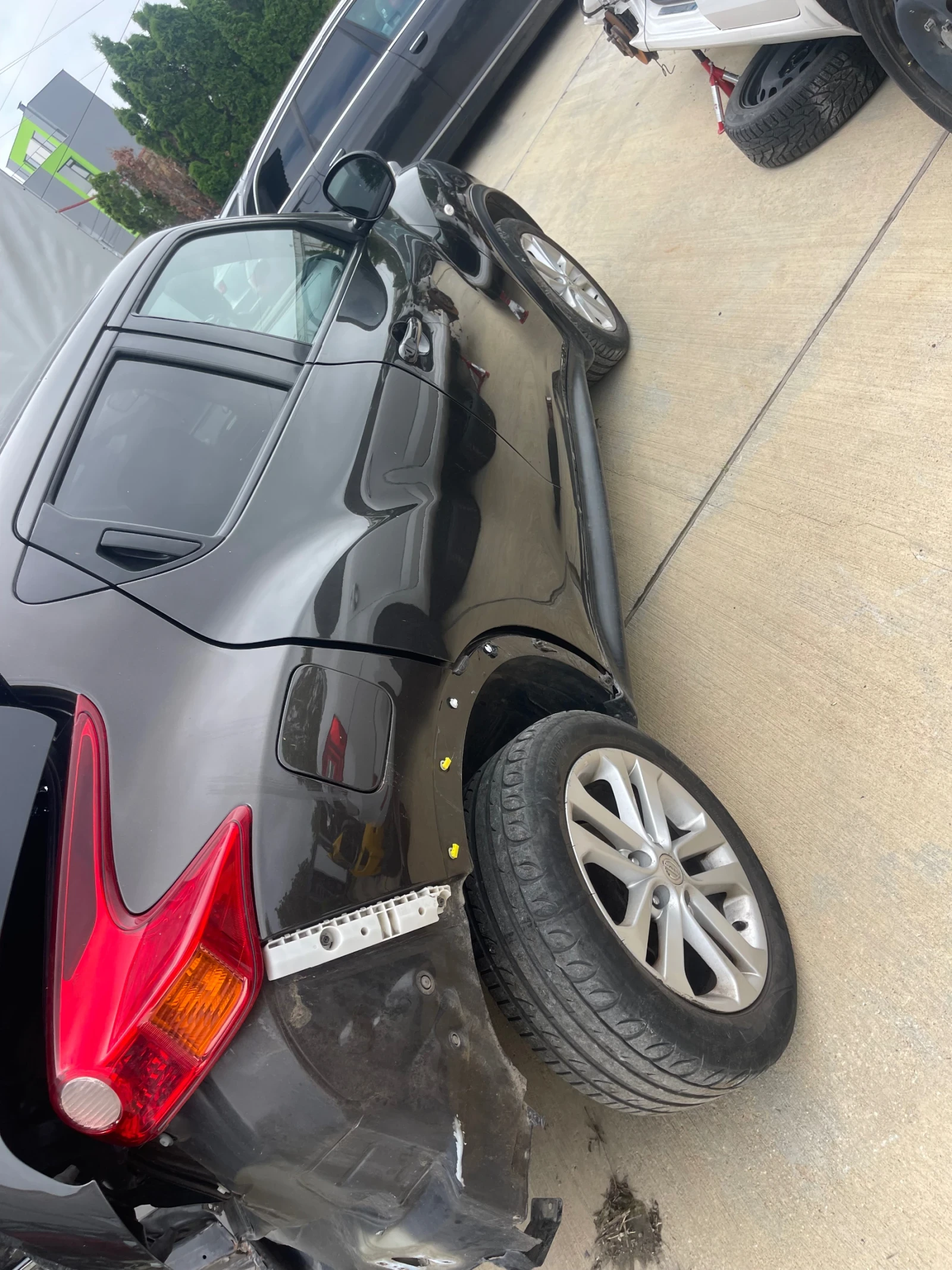 Nissan Juke, снимка 2 - Автомобили и джипове - 20755434