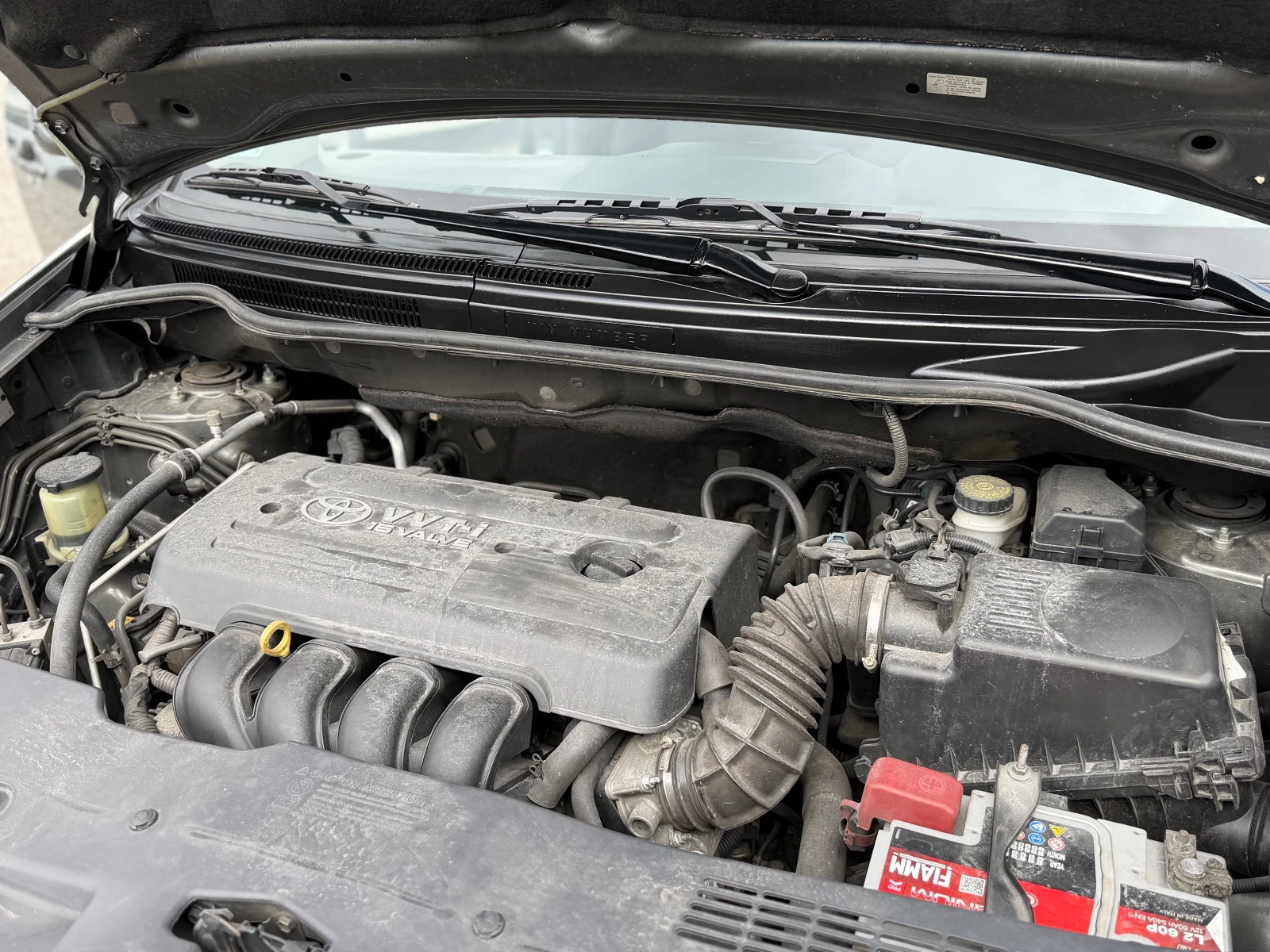 Toyota Corolla verso * 1.8-VVTI-129* ИТАЛИЯ* 7 МЕСТА* , снимка 9 - Автомобили и джипове - 46356023