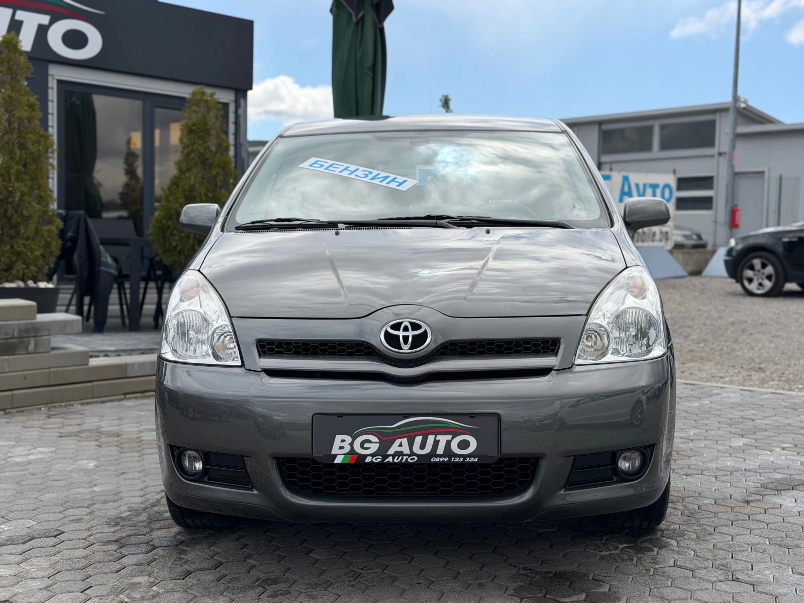Toyota Corolla verso * 1.8-VVTI-129* ИТАЛИЯ* 7 МЕСТА* , снимка 2 - Автомобили и джипове - 46356023