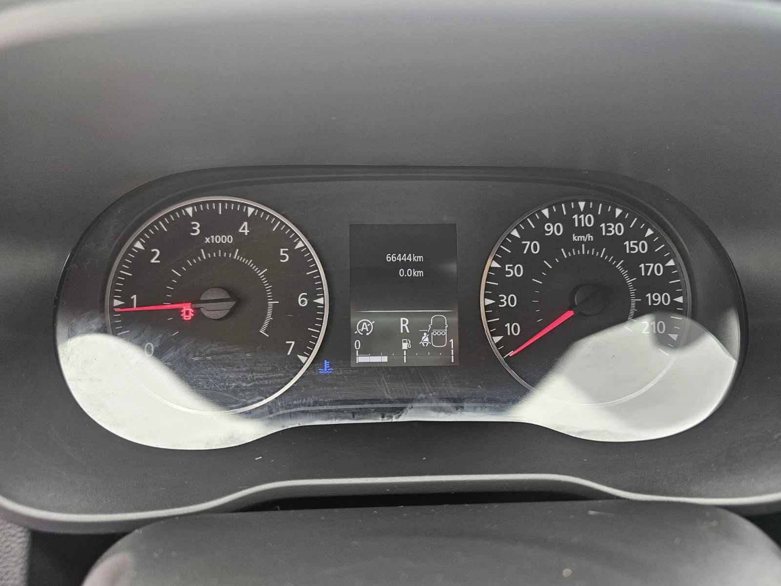Dacia Duster 1.3 TCe 150 к.с. Бензин 4x2 Stop & Start N1 - изображение 8