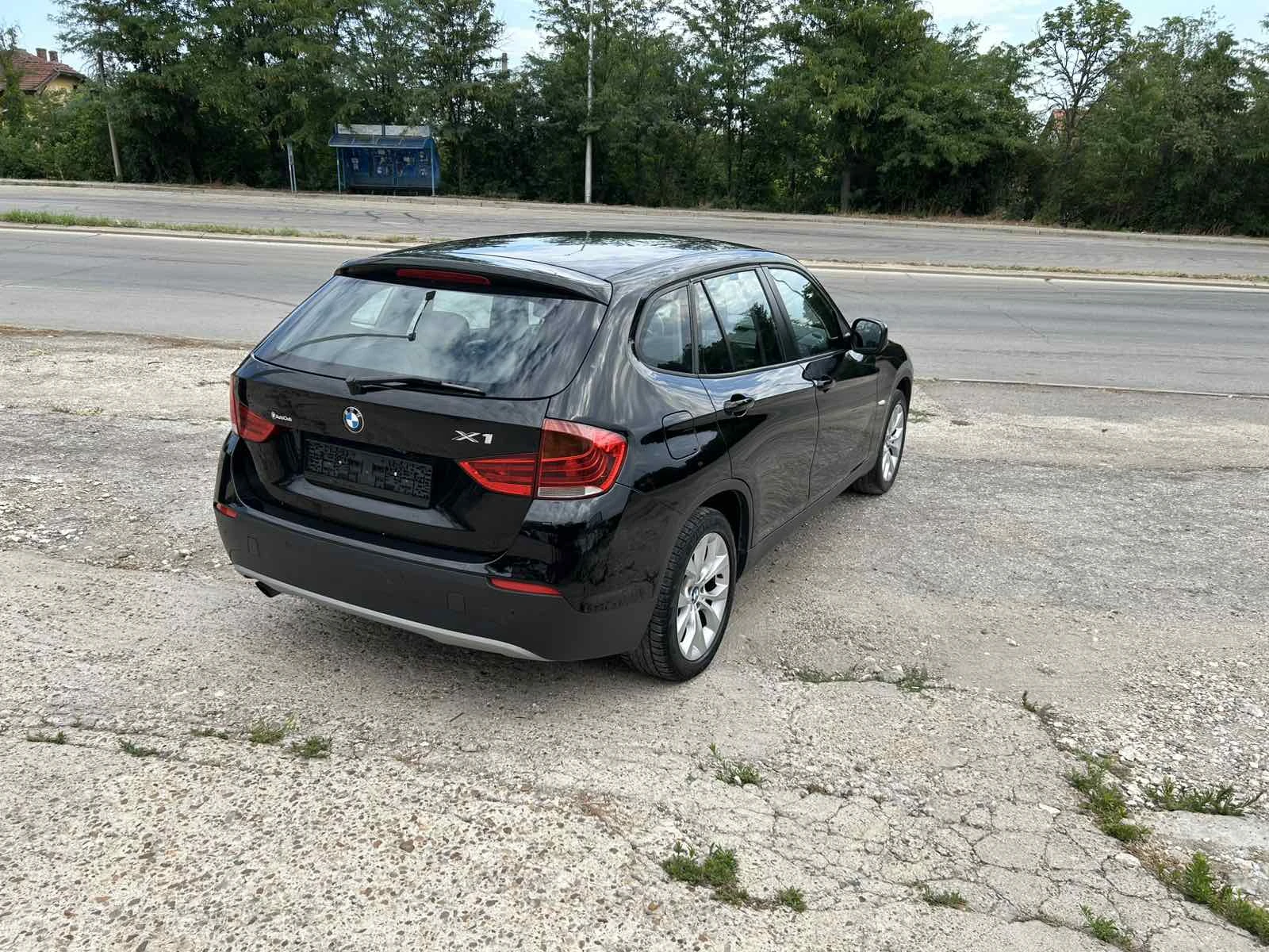 BMW X1 2.0D - изображение 7