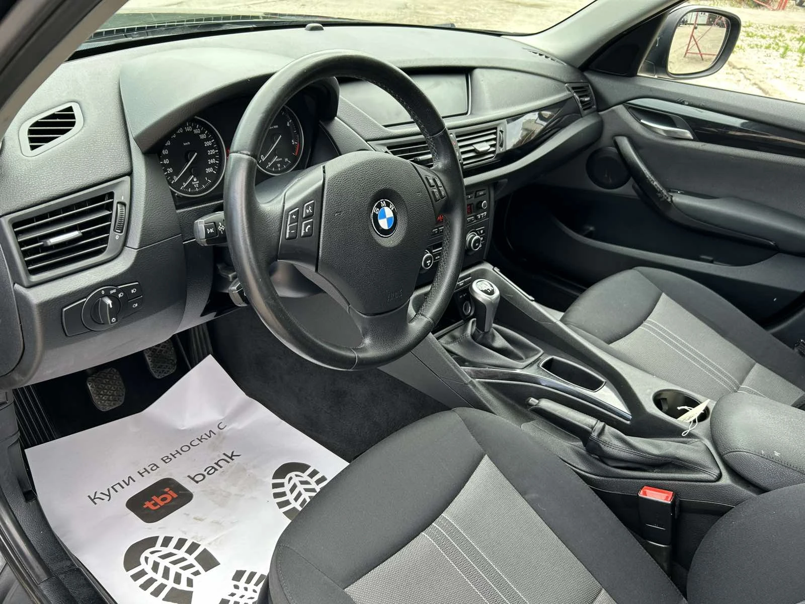 BMW X1 2.0D - изображение 8