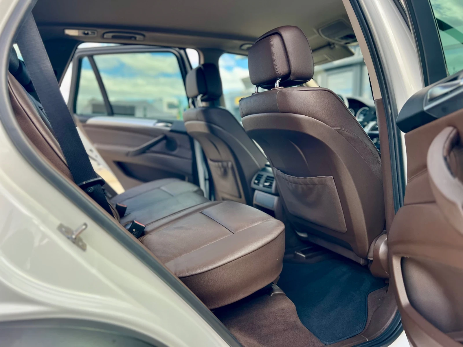 BMW X5 4.0D-XDRIVE / 6+ 1 МЕСТА / INDIVIDUAL / SPORT  - изображение 10