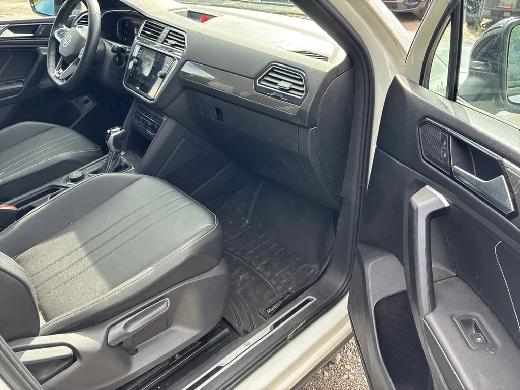 VW Tiguan * Comfortline R Line Black Edition * CARFAX *   | Mobile.bg   12