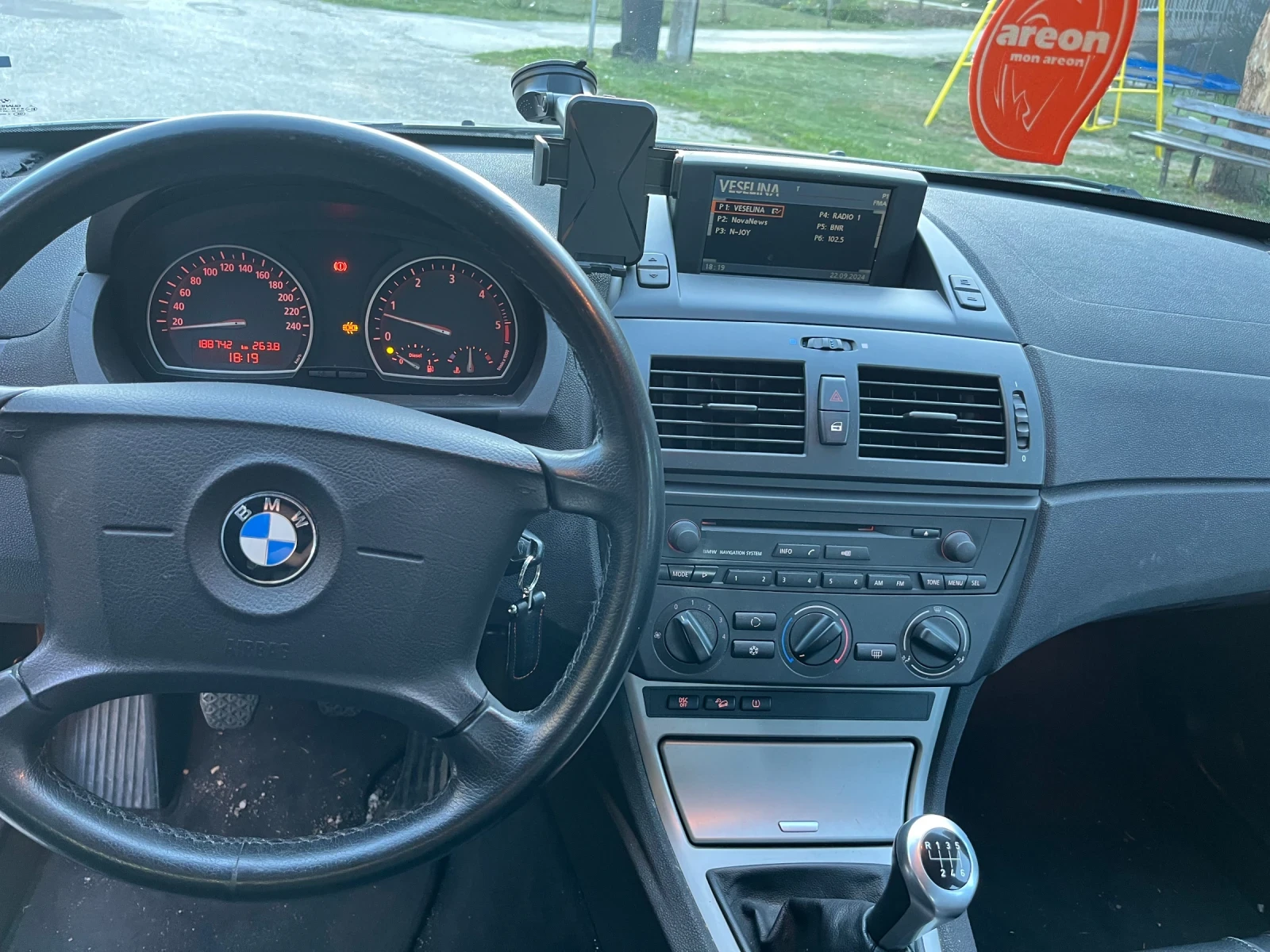 BMW X3 3.0d - изображение 9