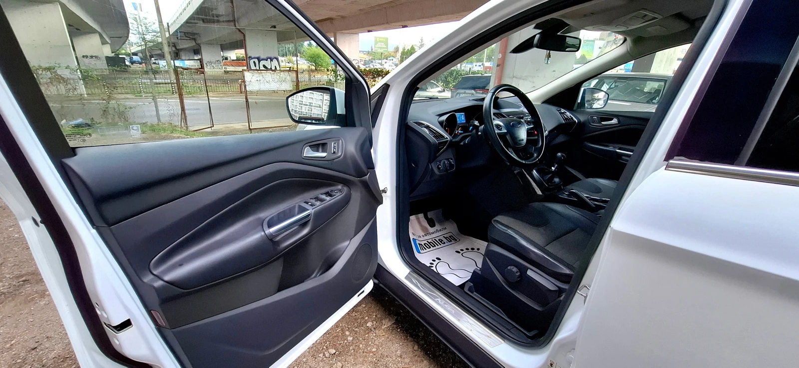 Ford Kuga 4x4 NAVI ���� | Mobile.bg � ����������� 10