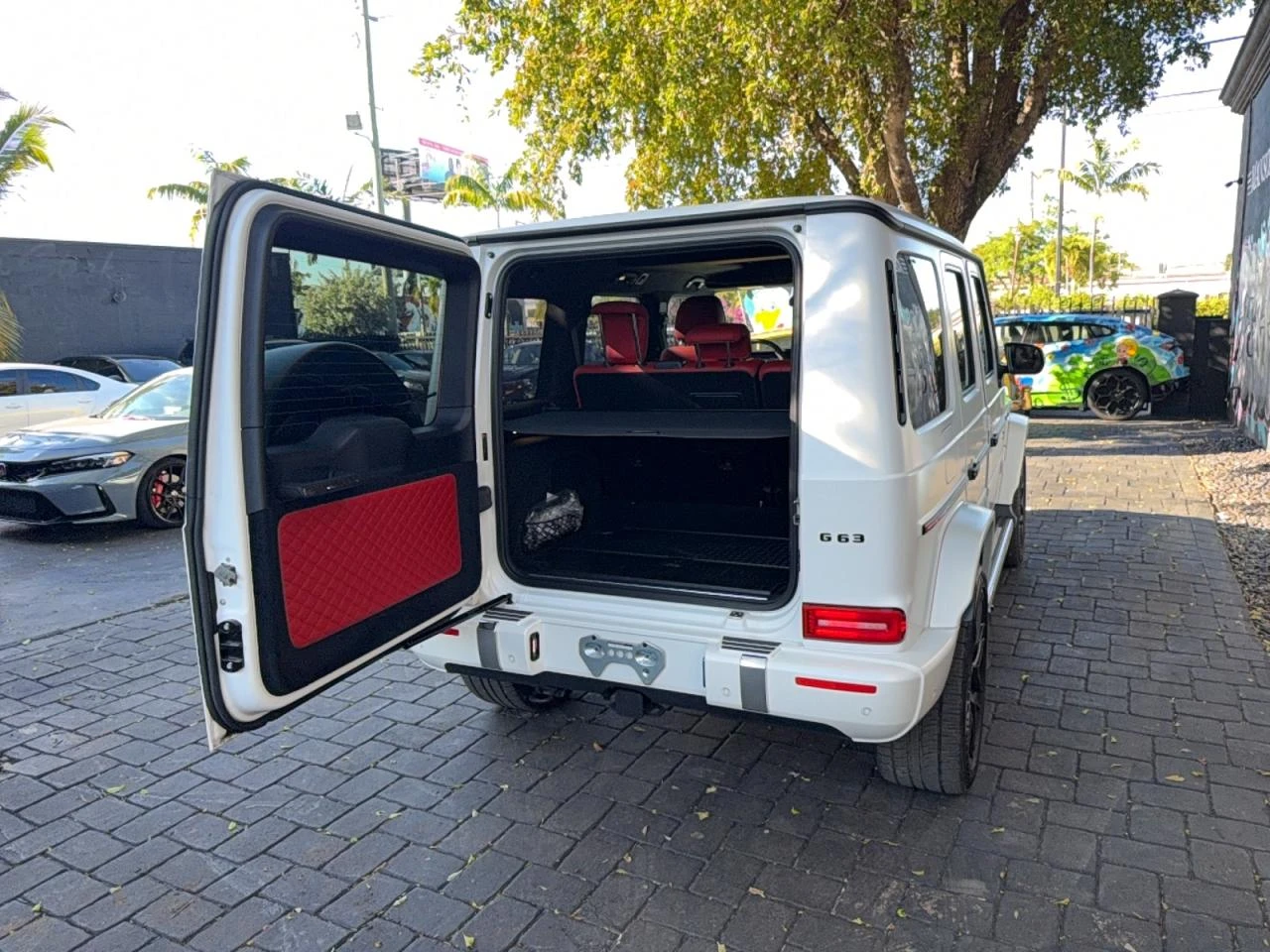 Mercedes-Benz G 63 AMG, снимка 14 - Автомобили и джипове - 53725015