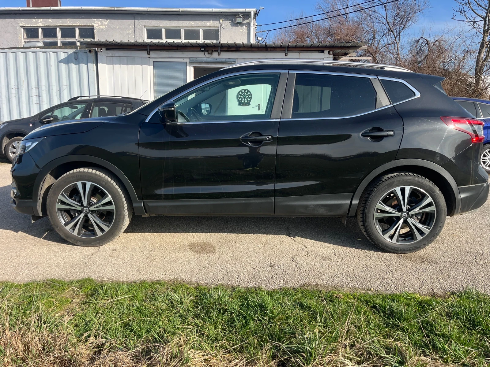 Nissan Qashqai N-Connecta Automatik Panorama, снимка 4 - Автомобили и джипове - 54148880