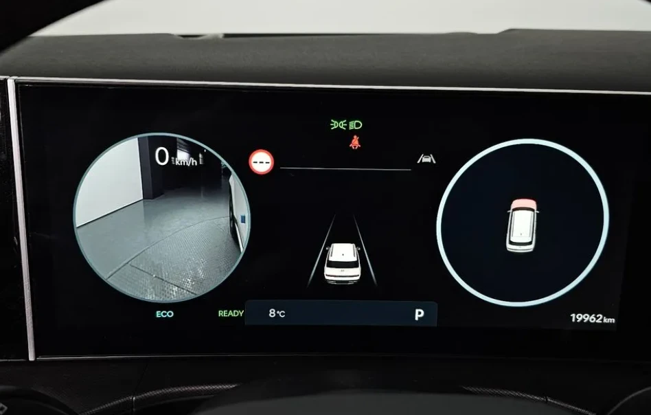 Hyundai Santa fe 1.6HEV/215HP/360/NAVI/HUD/LED/DIGITAL/4X4/4MC, снимка 8 - Автомобили и джипове - 54229344