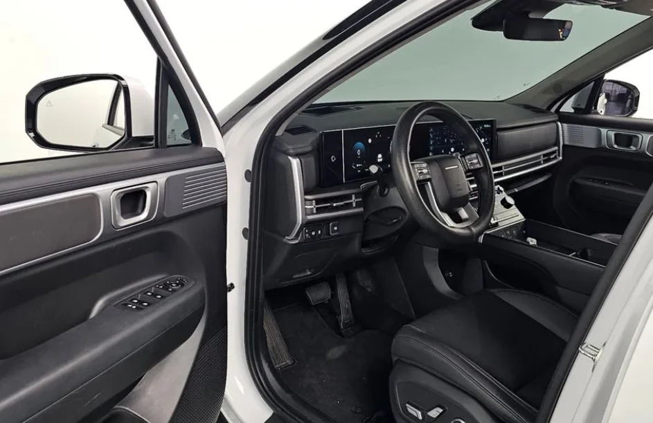 Hyundai Santa fe 1.6HEV/215HP/360/NAVI/HUD/LED/DIGITAL/4X4/4MC, снимка 9 - Автомобили и джипове - 54229344