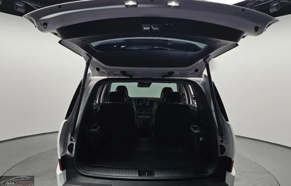 Hyundai Santa fe 1.6HEV/215HP/360/NAVI/HUD/LED/DIGITAL/4X4/4MC, снимка 4 - Автомобили и джипове - 54229344