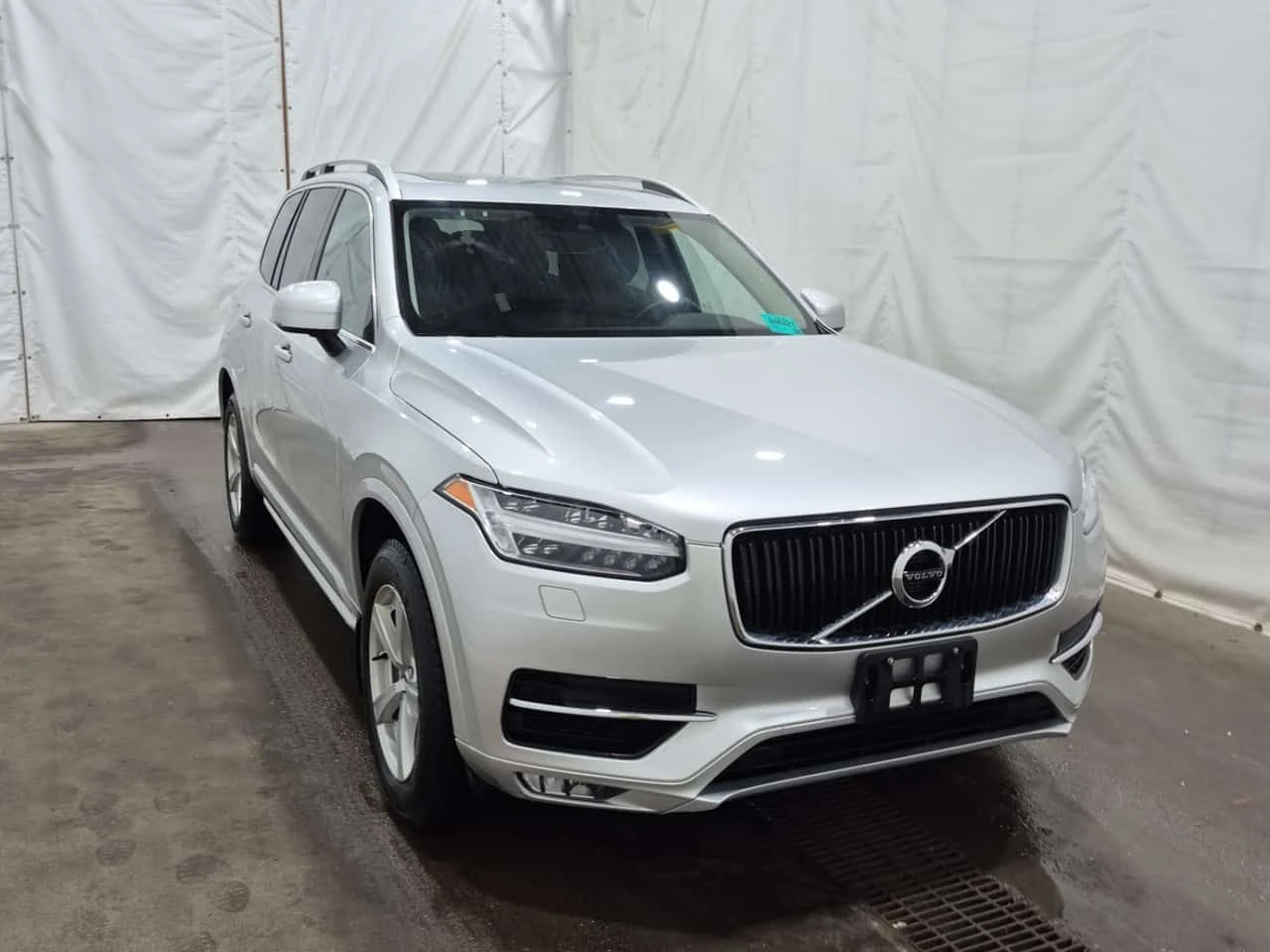 Volvo Xc90 MOMENTUM  CARFAX, снимка 2 - Автомобили и джипове - 54319644