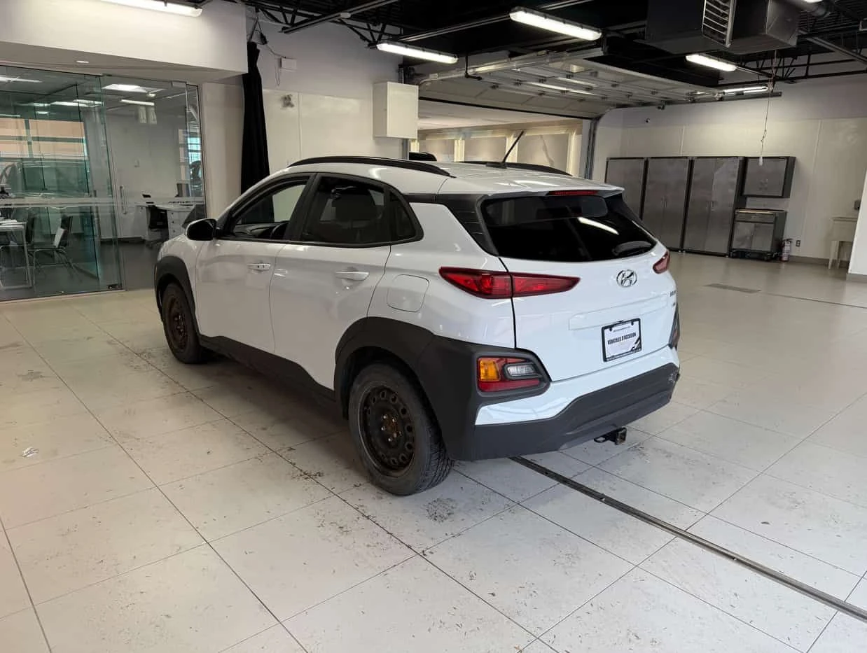 Hyundai Kona * Preferred * АВТОКРЕДИТ БЕЗ ПЪРВОНАЧАЛНА ВНОСКА* , снимка 13 - Автомобили и джипове - 54842887