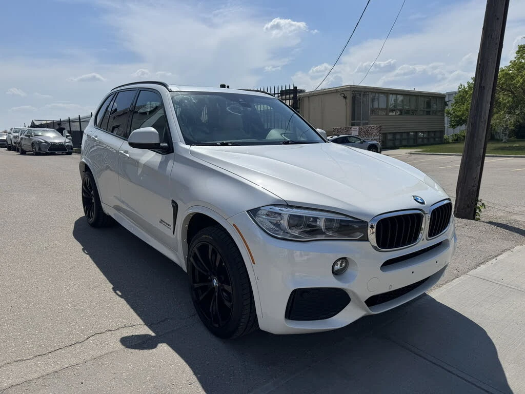 BMW X5 M* SPORT* ДИГИТАЛНО* ТАБЛО* HARMON* KARDON* ПАНОРА, снимка 3 - Автомобили и джипове - 54961158
