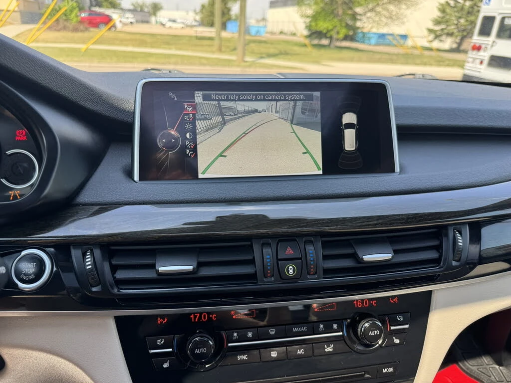 BMW X5 M* SPORT* ДИГИТАЛНО* ТАБЛО* HARMON* KARDON* ПАНОРА, снимка 11 - Автомобили и джипове - 54961158