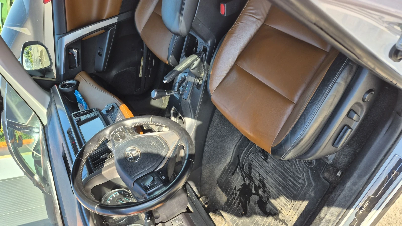 Toyota Rav4 2.5 hybrid , снимка 4 - Автомобили и джипове - 55232412