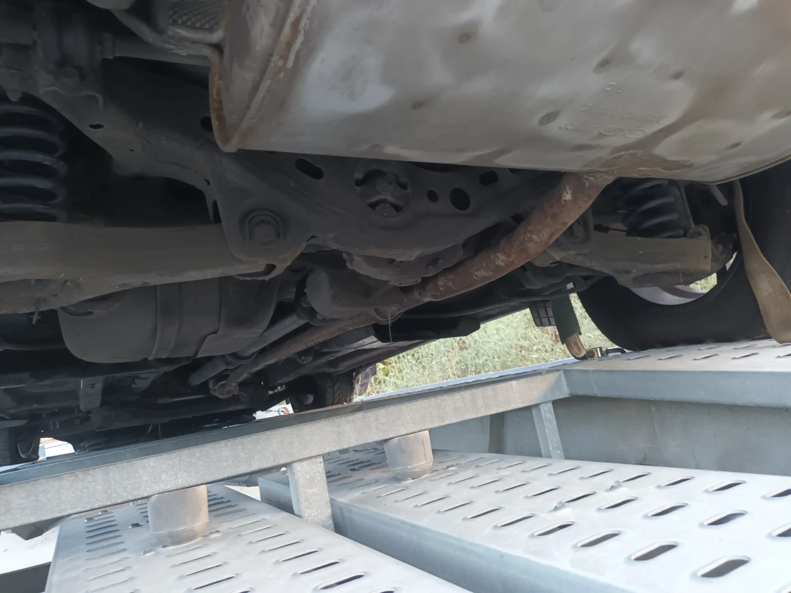 Hyundai IX35 2.0црди 4х4, снимка 8 - Автомобили и джипове - 56330279