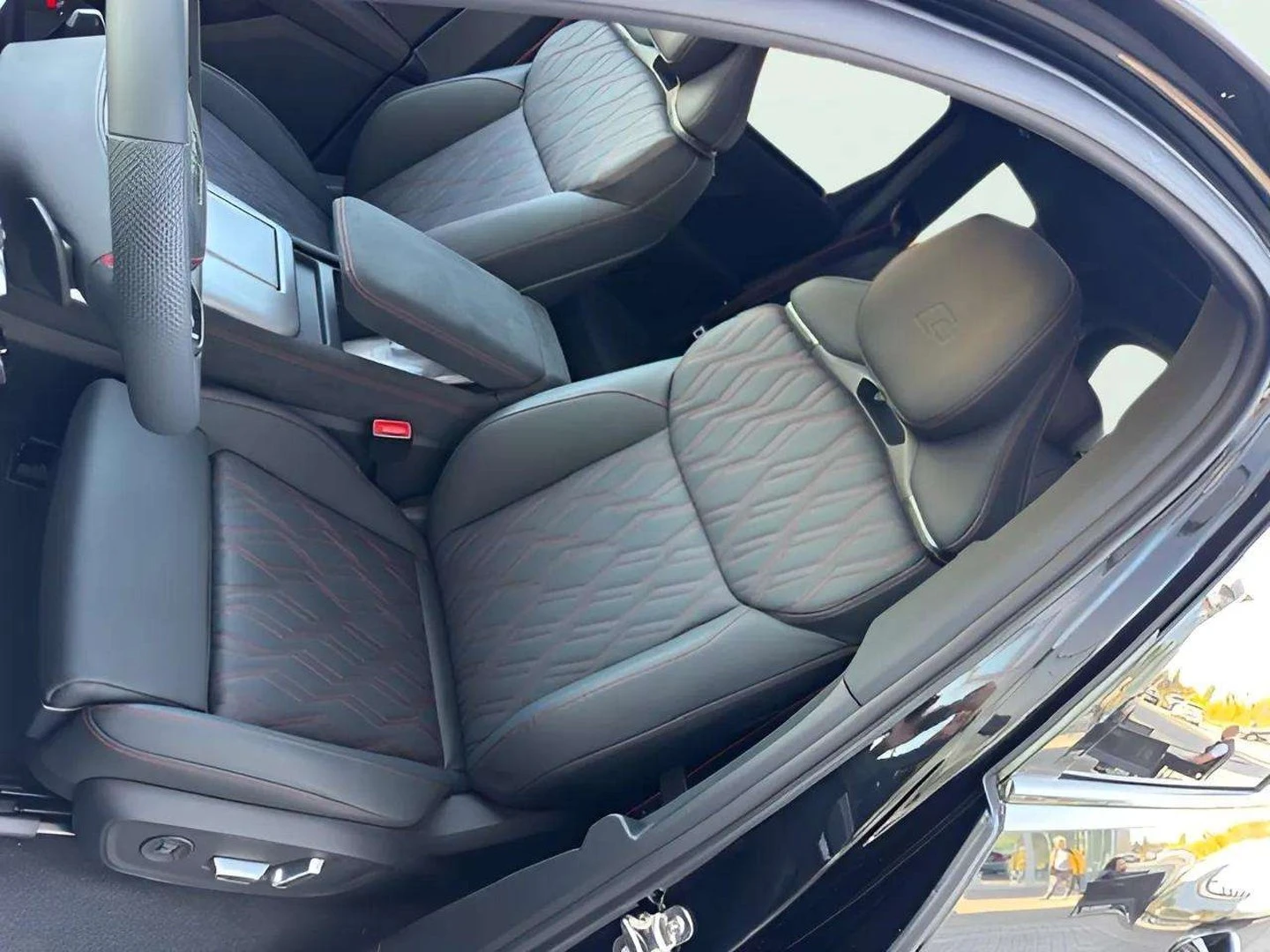 Audi Q7, снимка 12 - Автомобили и джипове - 56438466