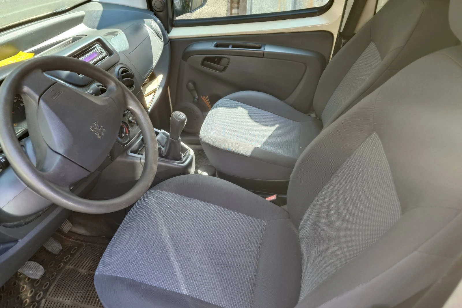 Peugeot Bipper, снимка 4 - Бусове и автобуси - 55555116