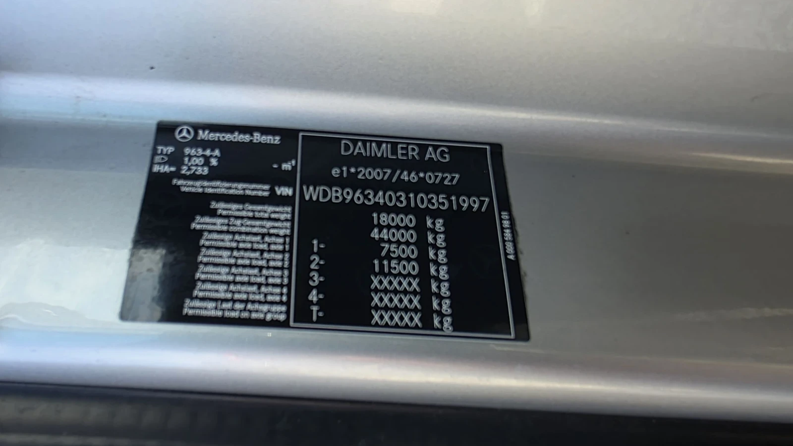 Mercedes-Benz Actros 18 51 EURO 6 - изображение 5