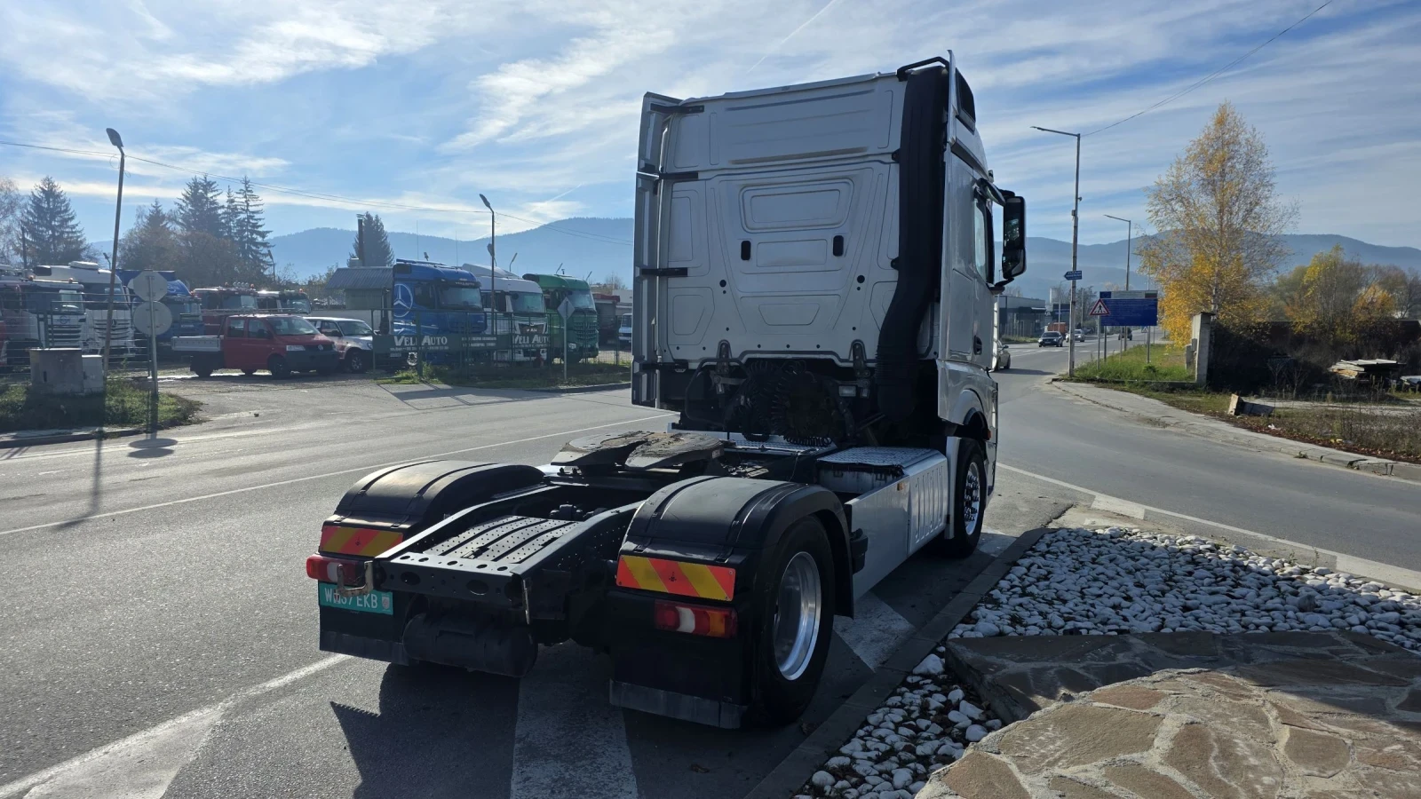 Mercedes-Benz Actros 18 51 EURO 6 - изображение 3