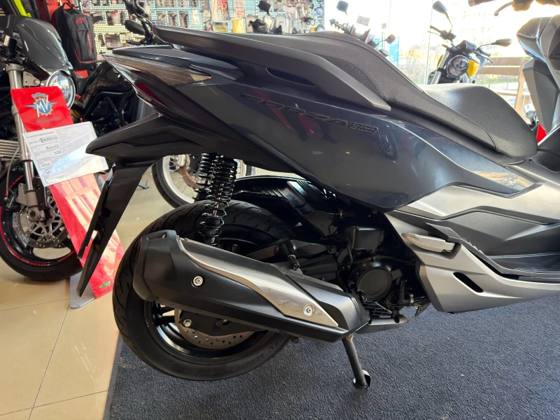 Honda Forza 300ABS, снимка 5 - Мотоциклети и мототехника - 52935824