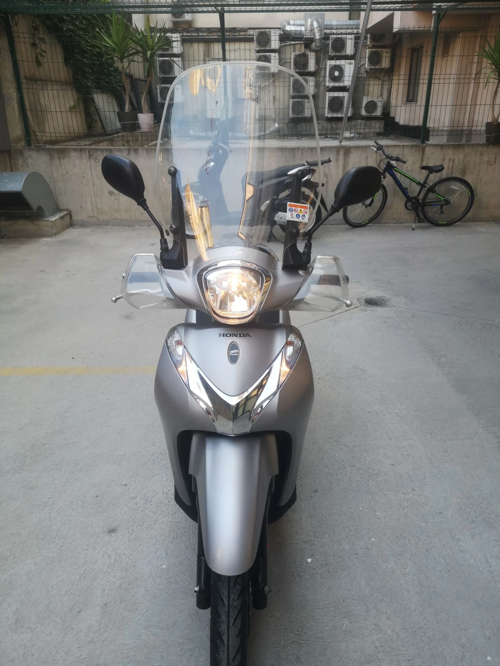 Honda Sh 125i 2020г ABS, start-stop sistem  - изображение 6