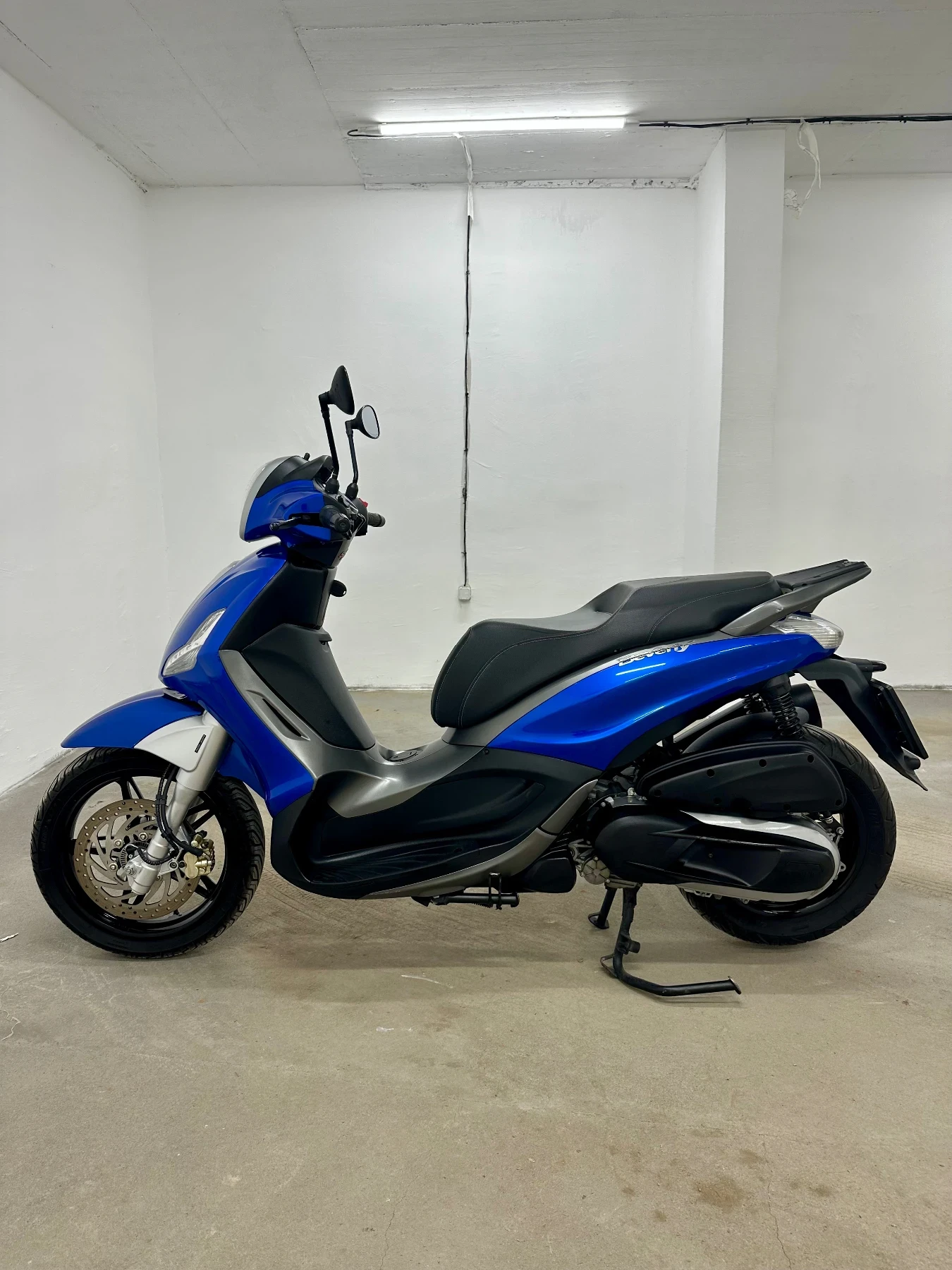 Piaggio Beverly ABS/ASR/LED - изображение 4