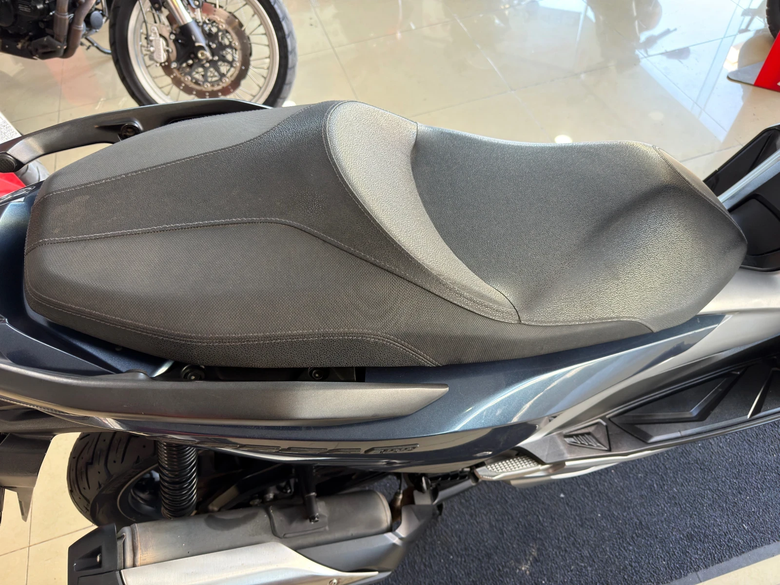 Honda Forza 300ABS - изображение 6