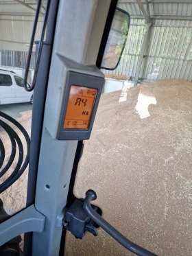 Трактор Claas ARES 557 ATX, снимка 10