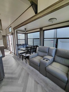 Каравана Forest River Riverstone 39 wildwood, снимка 8