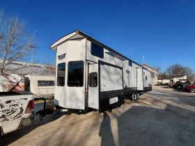 Каравана Forest River Riverstone 39 wildwood, снимка 3