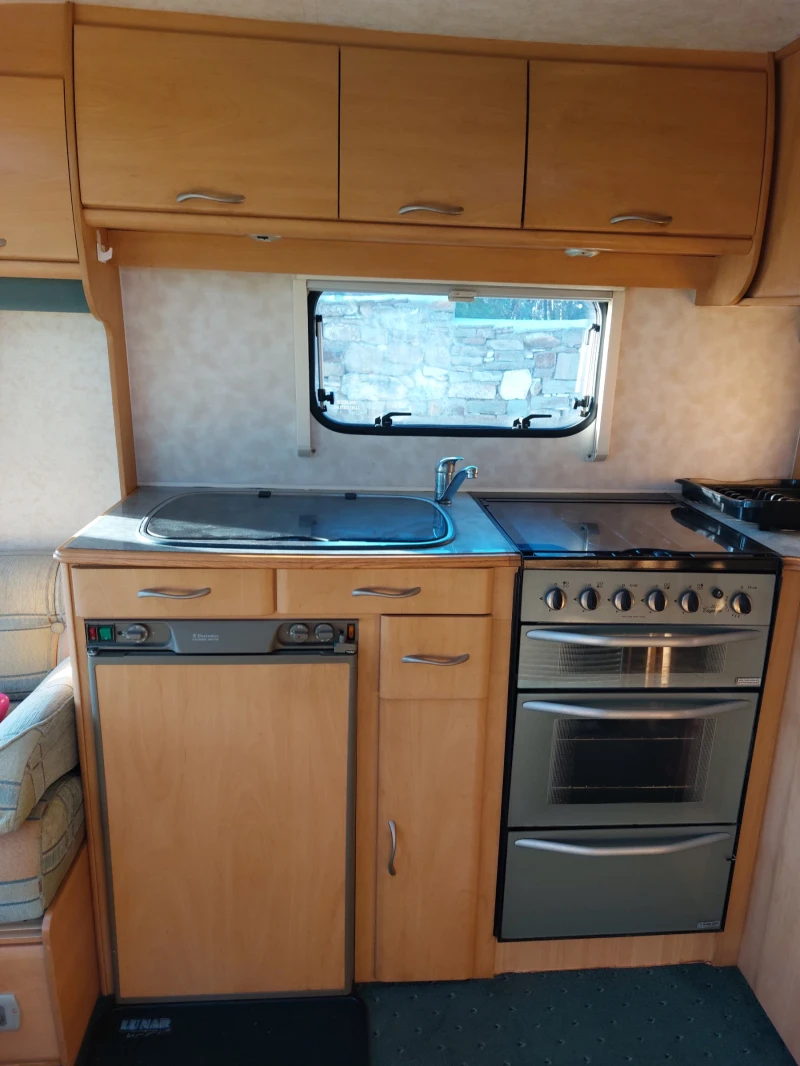 Каравана Други Lexon, снимка 10 - Каравани и кемпери - 52126531