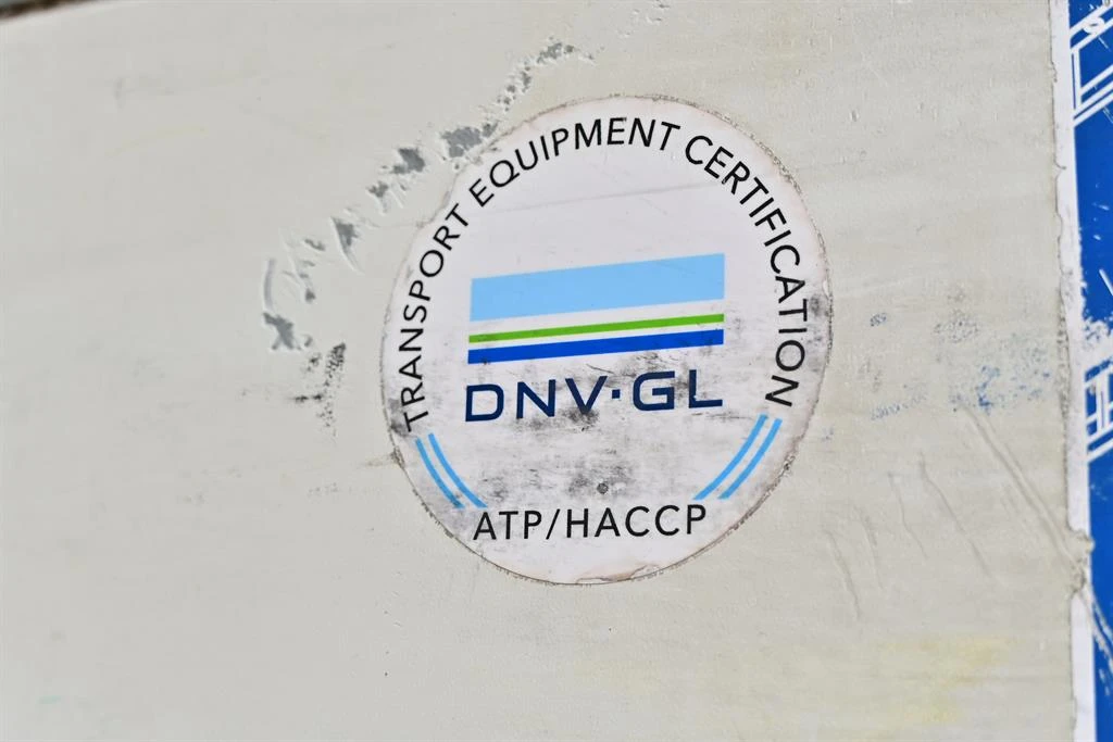 За камион Други TKA 18 7.1 Изолирано ремарке, падащ борд, снимка 9 - Ремаркета - 52468416